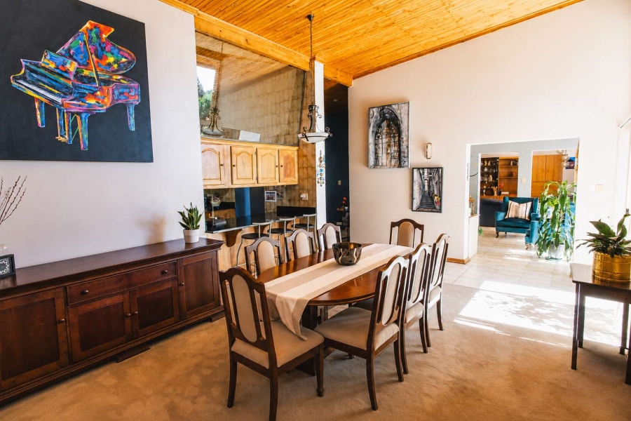 4 Bedroom Property for Sale in Heuwelsig Free State
